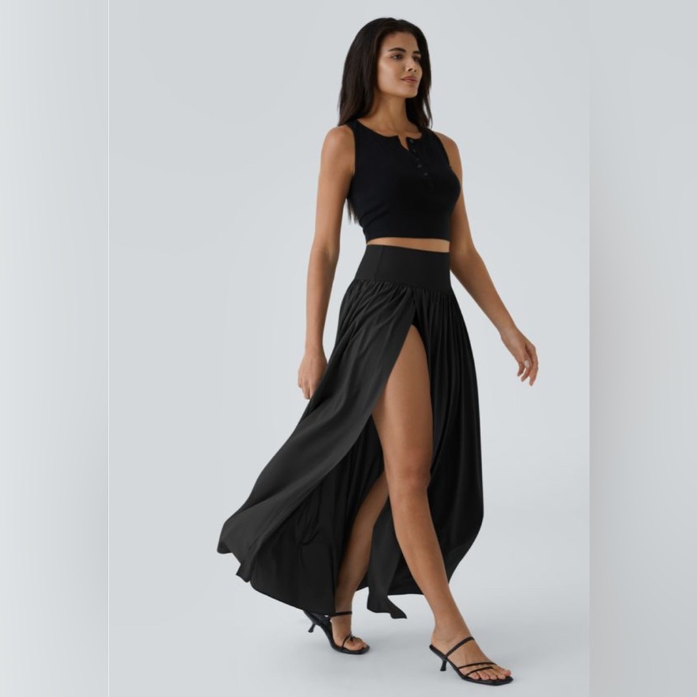 NEW with tags HALARA Black Maxi Skirt with Slit